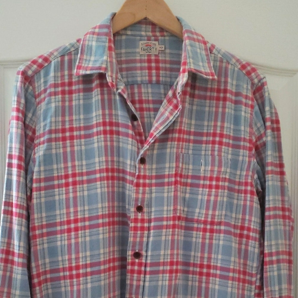 Faherty Red and Blue Plaid Casual Button Down Shirt